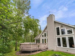 7049 Ski Ct, Sturgeon Bay, WI 54235