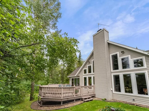 7049 Ski Ct, Sturgeon Bay, WI 54235