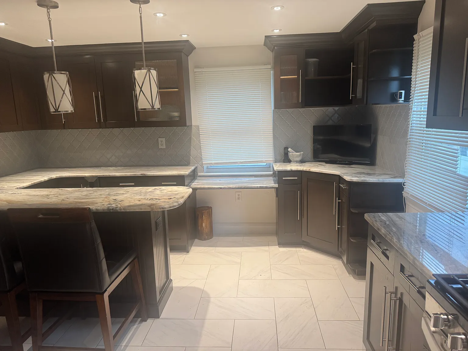 4 bed, 3.5 bath, 1696 sqft, $2,850 — Photo 3