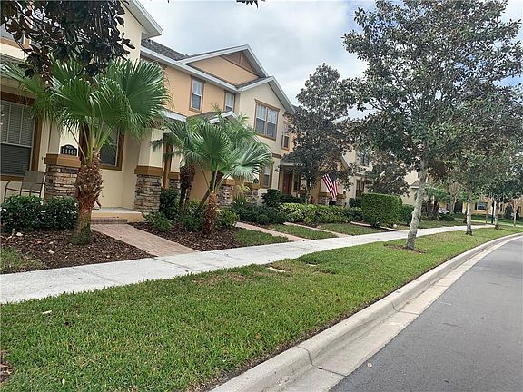 3rd image of 14450 Prunningwood Pl