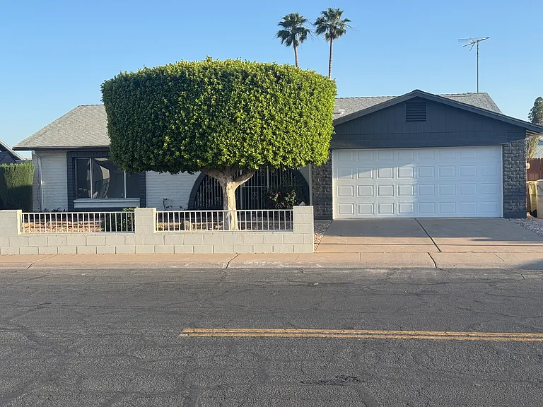 5817 W Tierra Buena Ln — Photo 37