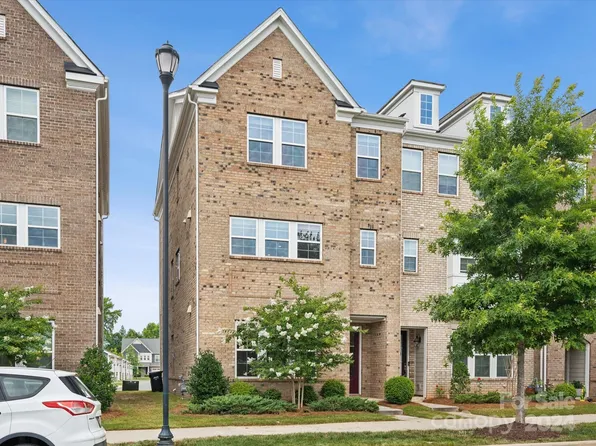 11625 Red Rust Ln, Charlotte, NC 28277