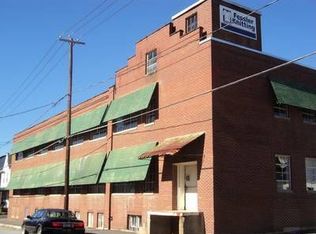 216 W Independence St, Orwigsburg, PA 17961