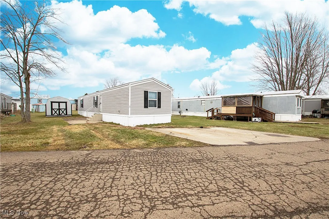 360 S Main St #647 photo 1