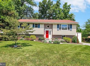 5 Bragg Dr, East Berlin, PA 17316
