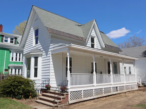 121 Summer Street, Auburn, ME 04210