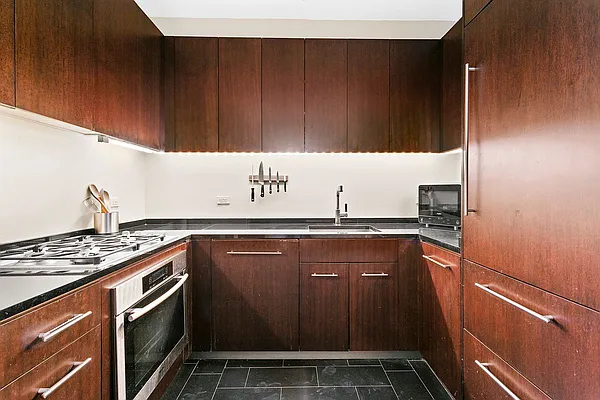 Rented by Oxford Property Group | media 3