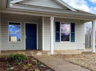 1120 Abigail Ct, Edmond, OK 73003