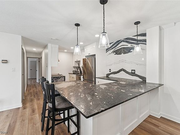 2nd image of 1900 King James Pkwy APT 203