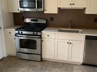 132 Blachley Rd #C, Stamford, CT 06902