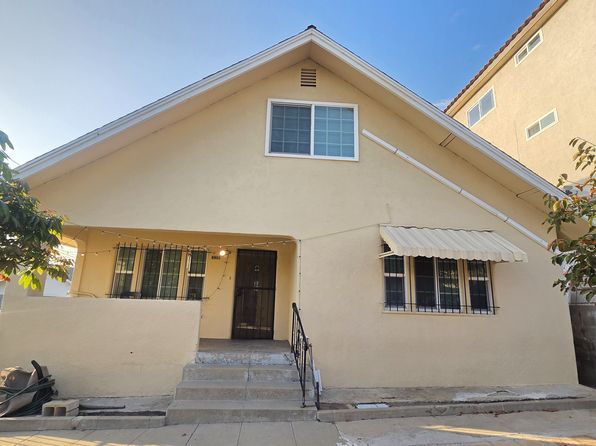 939 Centennial St