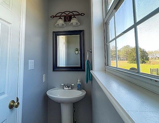Guest bathroom
