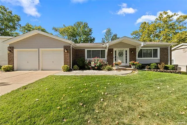 5477 Langsworth Dr photo 1