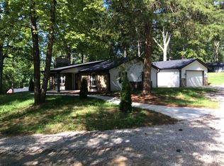 6611 S Rockport Rd, Bloomington, IN 47403