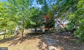 3 bed, 2139 sqft, $3,600 — Photo 3