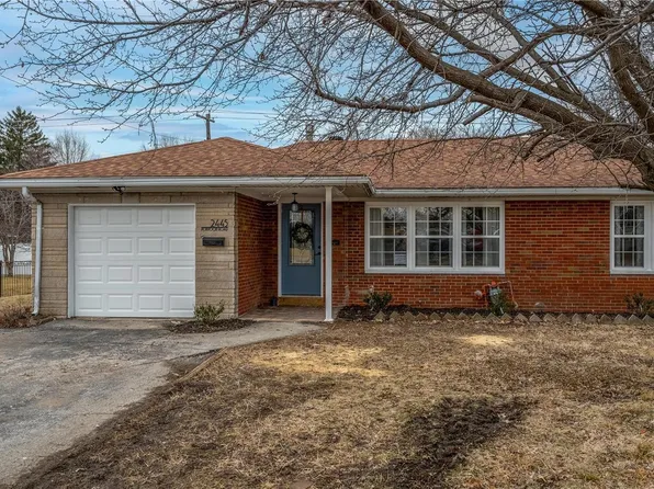 2445 Pontoon Rd, Granite City, IL 62040