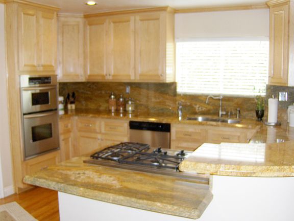 3rd image of 2458 Louella Ave