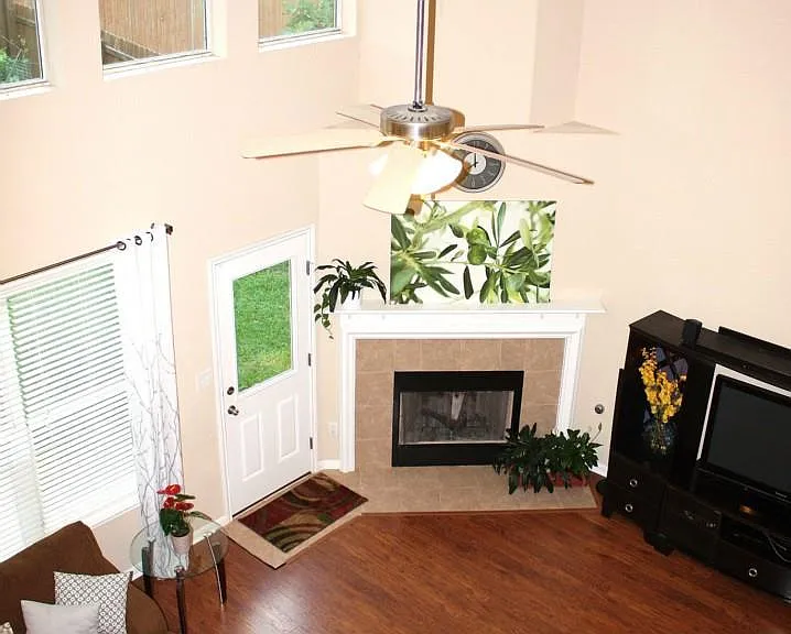 7714 Stephany Taylor Dr — Photo 4