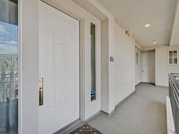 5th image of 9213 Las Manaitas Ave Unit 401