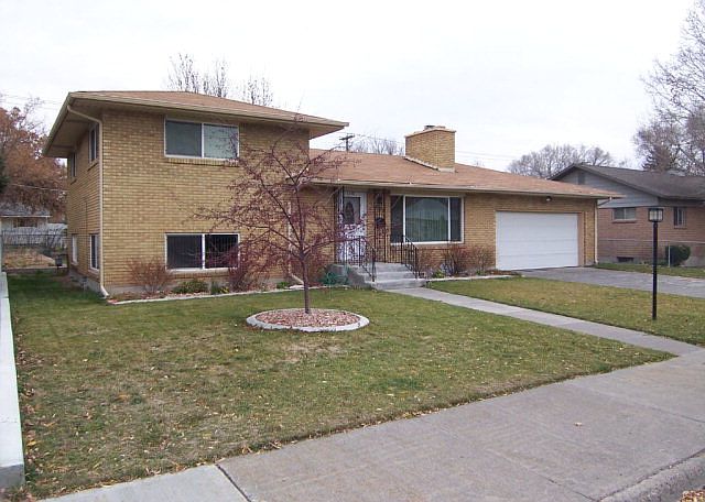 1st image of 1150 Ada Ave