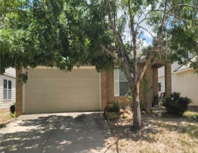 1st image of 7912 Abbotts Pointe