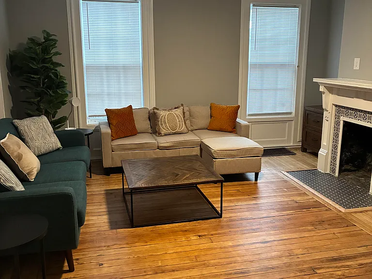 130 W Dutton St — Photo 2