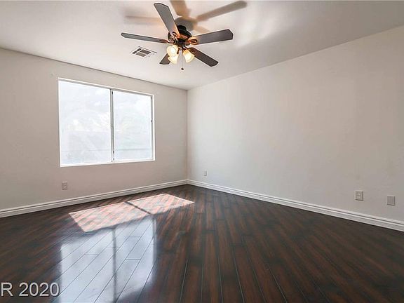 3rd image of 545 Carlos Julio Ave