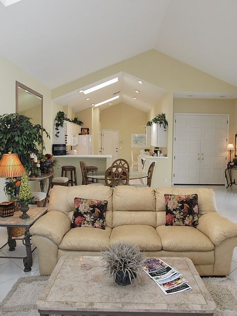 Living room to kitchen