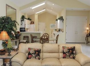 100 Via Napoli, Naples, FL 34105