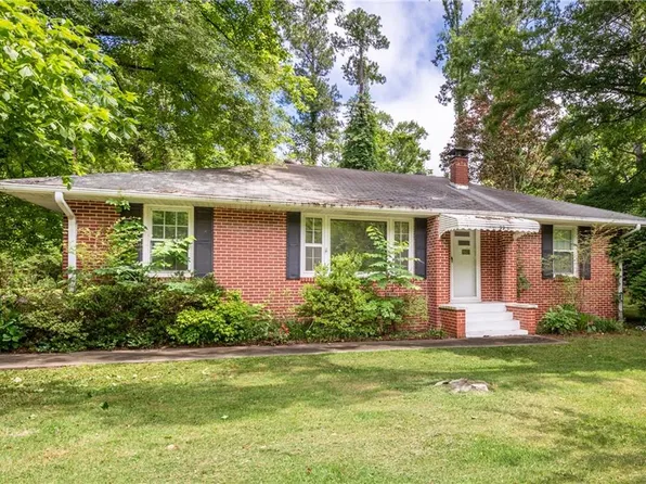 99 E Sellers St, Jasper, GA 30143