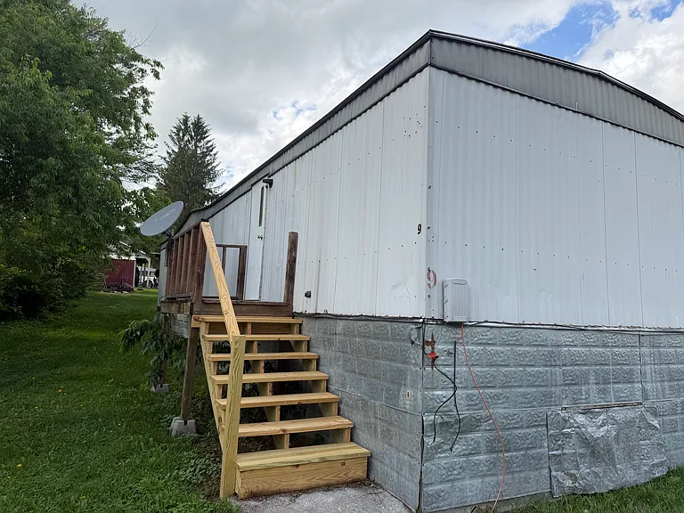 249 Hamilton Addition Rd — Photo 2
