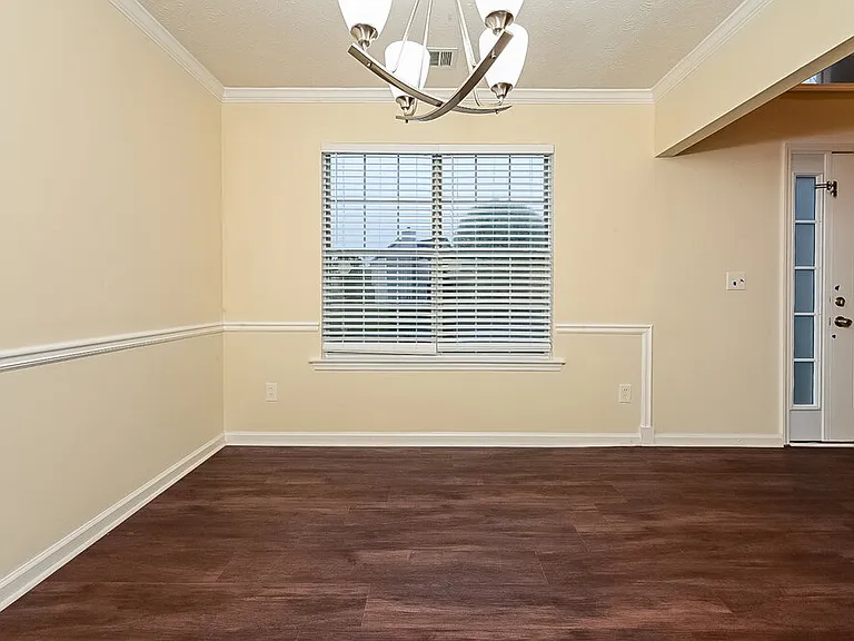 406 Summer Hill Cir — Photo 6
