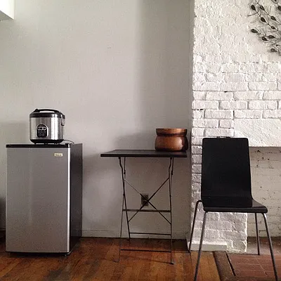 Rented by Downtown Mgt & Realty LLC | media 3