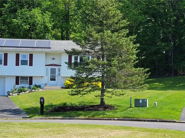 6 Rera Court, Washingtonville, NY 10992