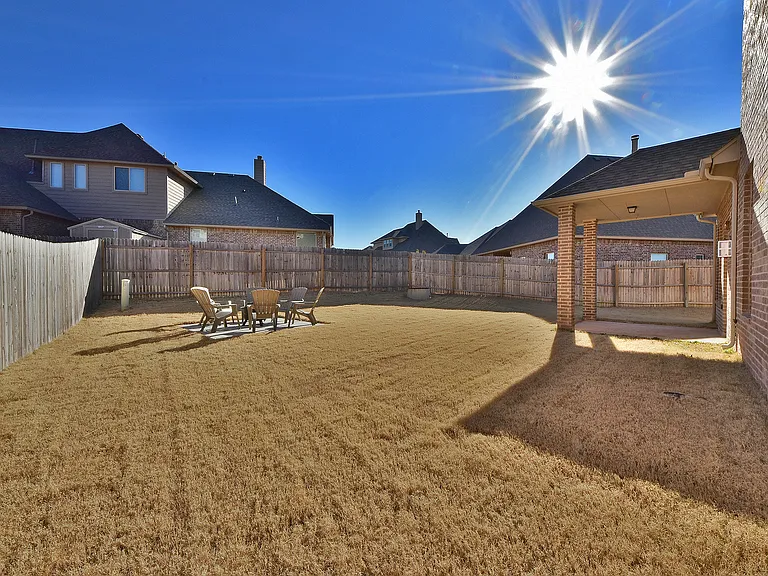 16100 Fair Winds Way — Photo 33