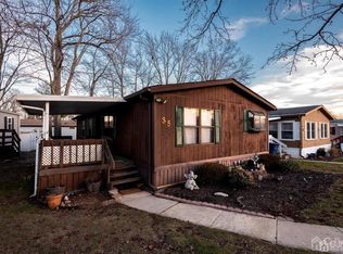 35 Deerbrook Blvd, North Brunswick, NJ 08902