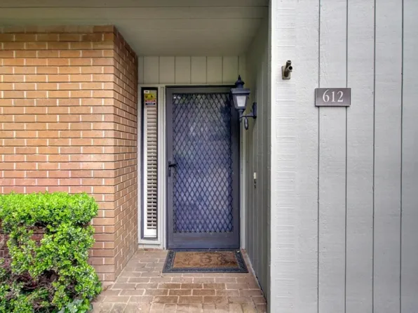 612 Elmhurst Cir, Sacramento, CA 95825
