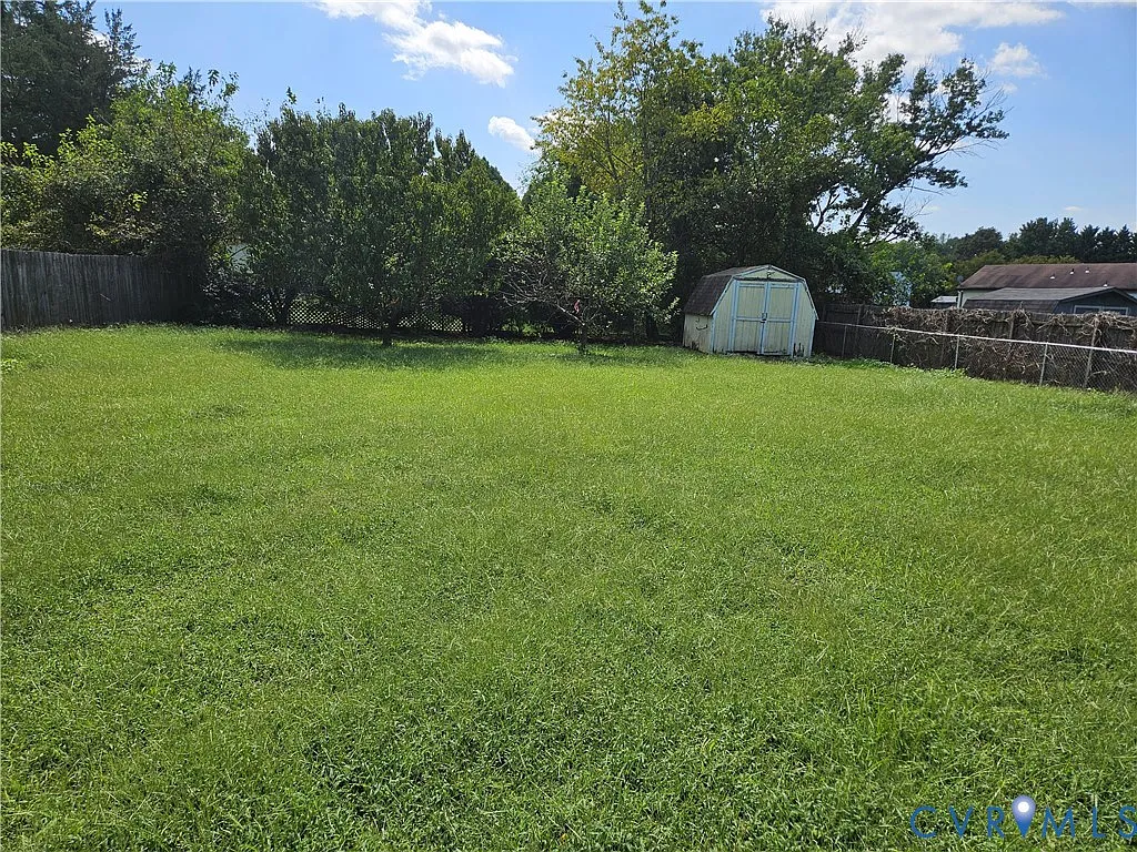 3 bed, 2.0 bath, 1510 sqft, $2,395 — Photo 3
