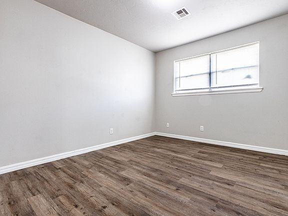5th image of 617 Queensboro Pl