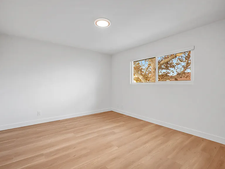 18430 Arline Ave #2 — Photo 5