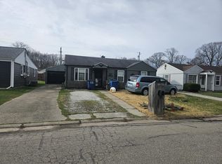 1638 Stone Lake Dr, La Porte, IN