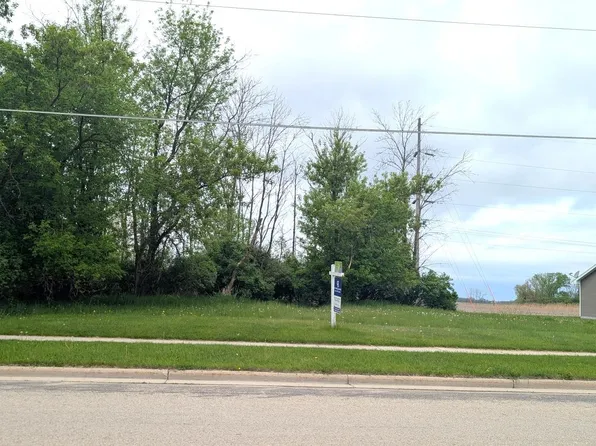 315 S Glenview Ave, Brillion, WI 54110