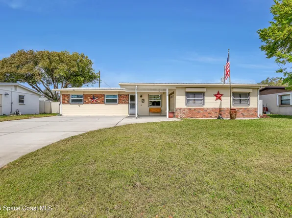 660 Key Largo Dr S, Titusville, FL 32780