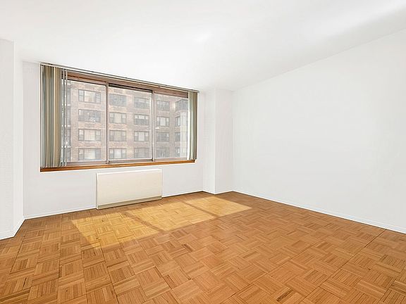 2nd image of 235 E 40th St APT 9I