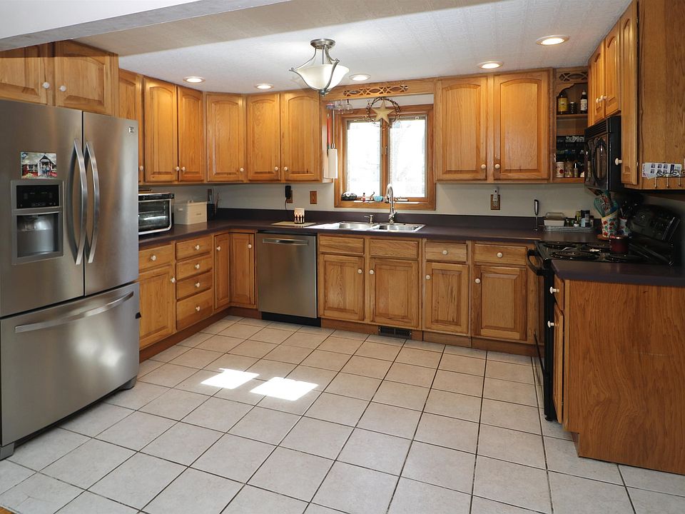 1870 Hutchins Street, Berlin, NH 03570 Zillow