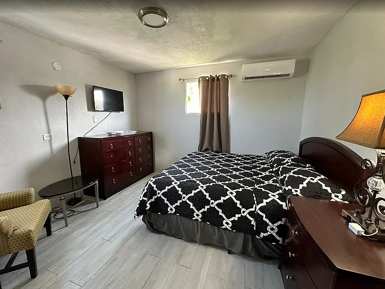 4 365 Calle Rafael Cepeda — Photo 21