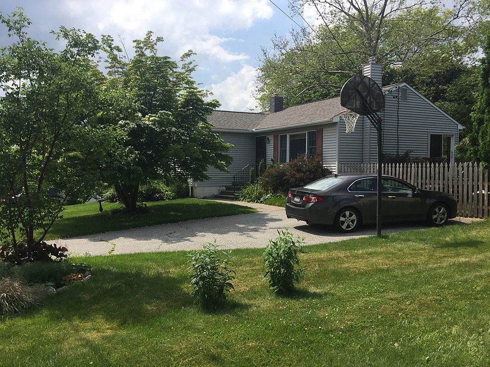 2nd image of 10 Marlin Rd