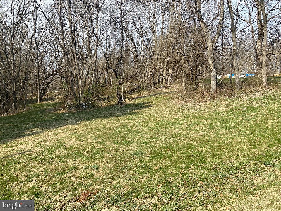 2nd image of Pearl Dr