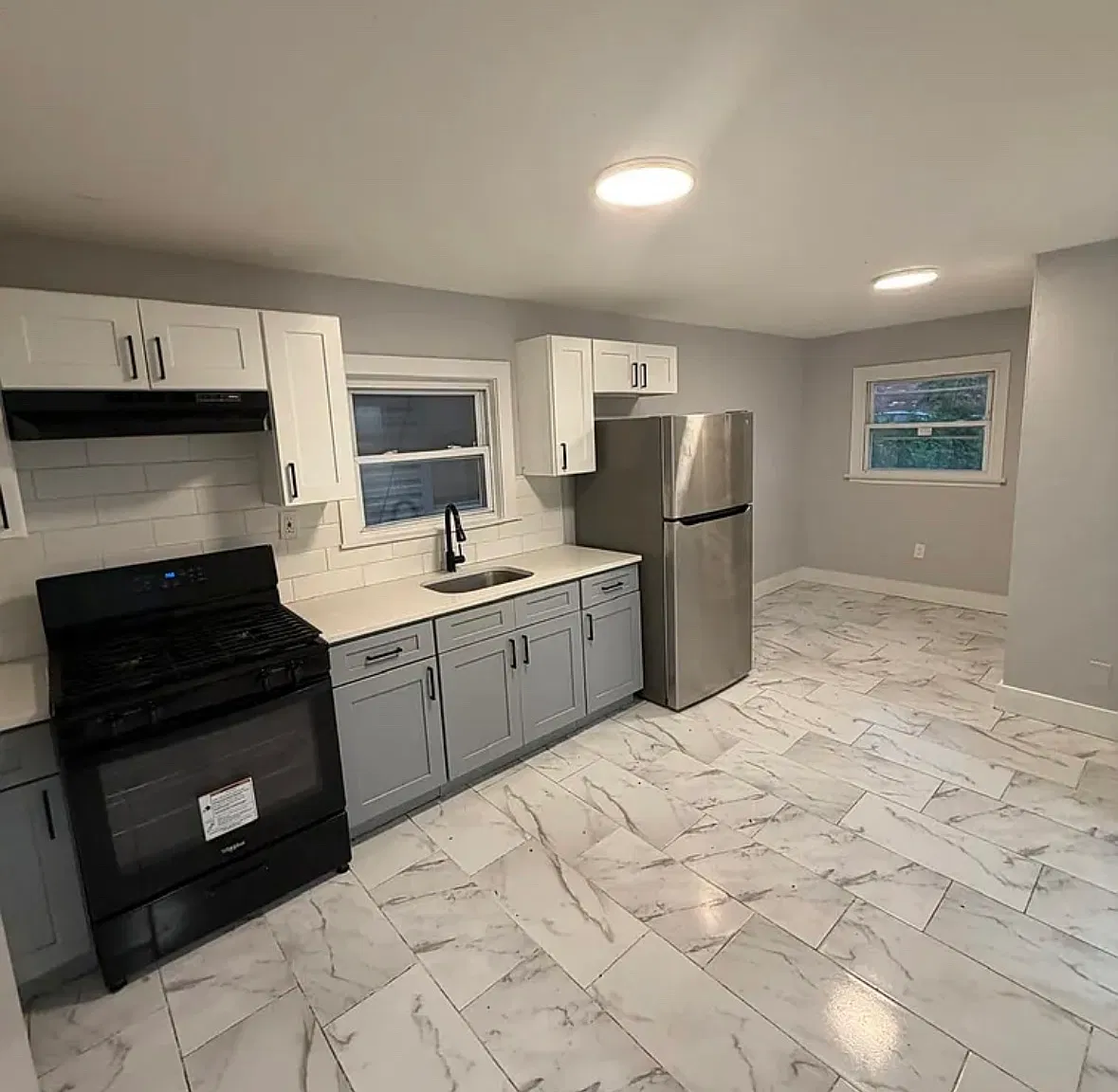 3 bed, $2,250 — Photo 2