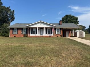 126 Benjamin Rd, Eden, NC 27288
